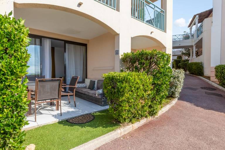 Rental apartment with pool & patio | Sea view | Suitable for remote work — photo 2