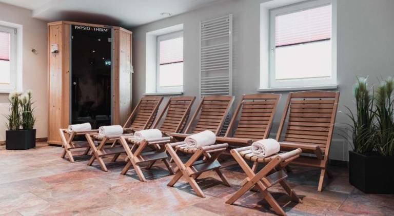 Serviced apartment with sauna & terrace — photo 5