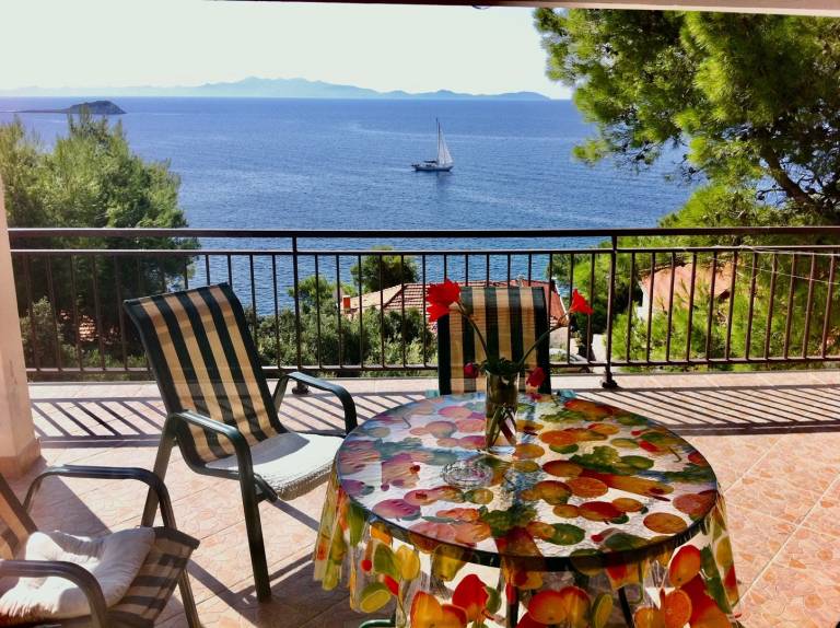 Charming apartment with patio, barbecue & garden | Sea view | Pets allowed — photo 3