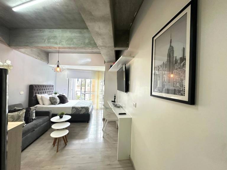 S406-Hermoso apartaestudio en barrio la Castellana — photo 3
