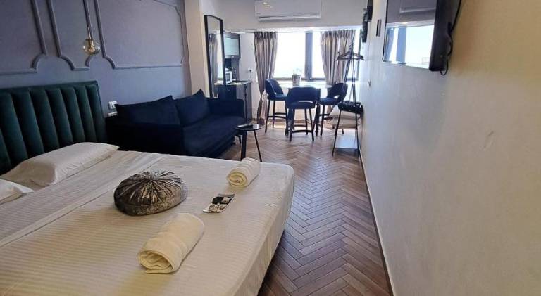 Apartment with 1 room for 4 persons — photo 2