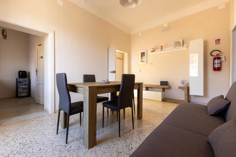 Domus Angelina Pompei – Your Ideal Stay Near the Ruins and Sanctuary — photo 4