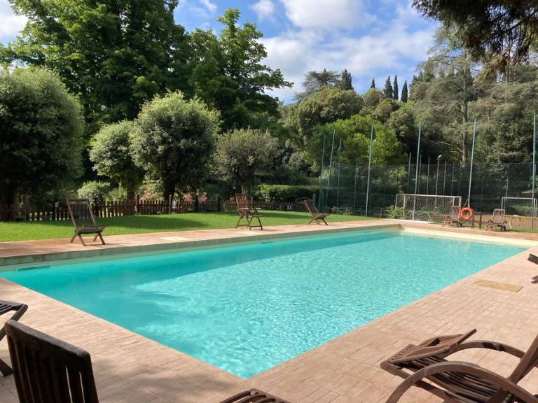 Agriturismo La Fattoria di Capezzana: Camera B&B — photo 4