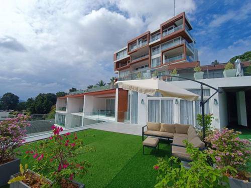 Apartment Karon Beach