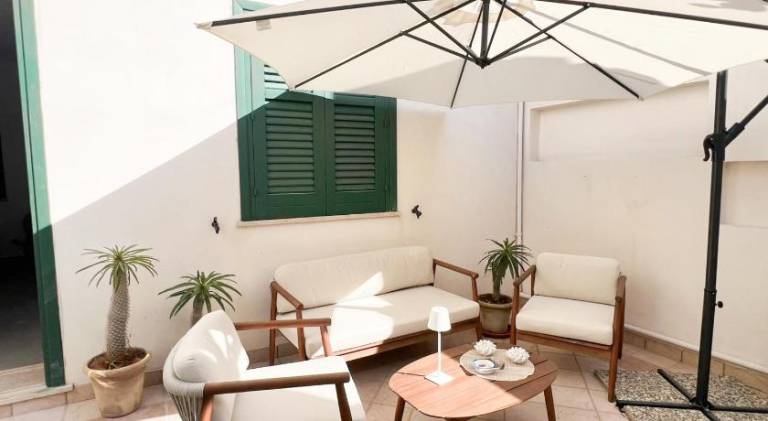 House with 2 rooms for 6 persons in Favignana