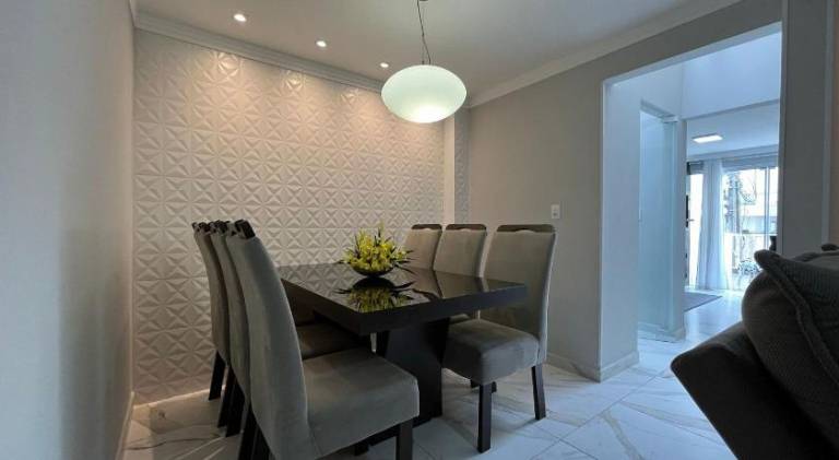 Rental apartment with 2 rooms for 7 persons in Balneário Camboriú