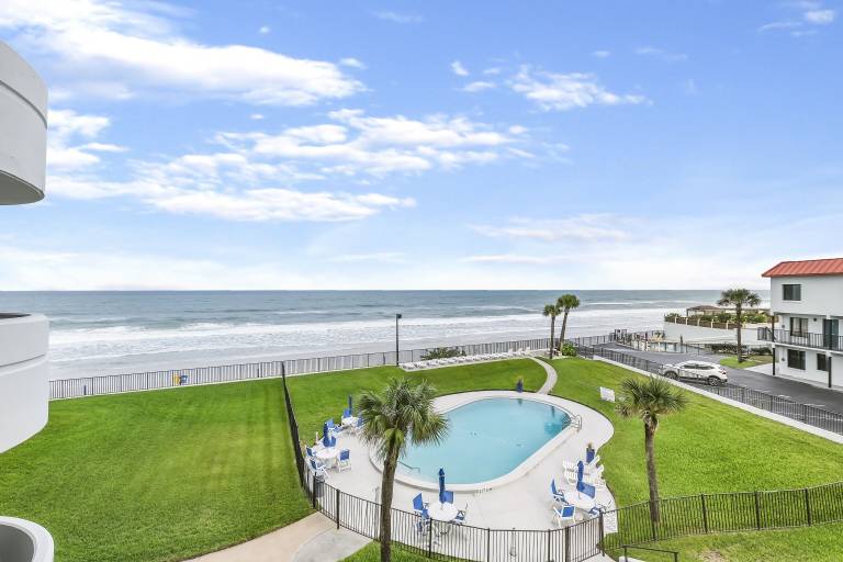 Condo Daytona Beach