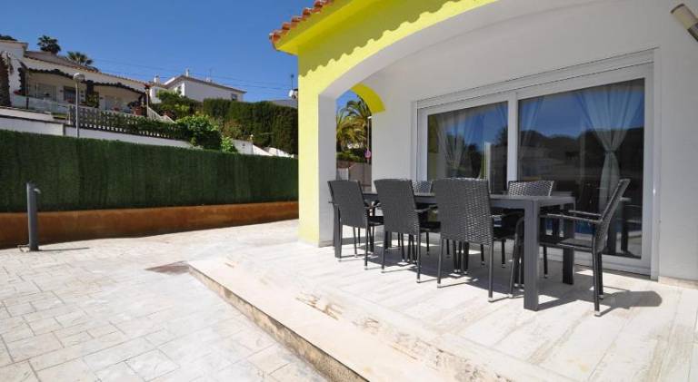 Vacation home with garden, barbecue & terrace — photo 4