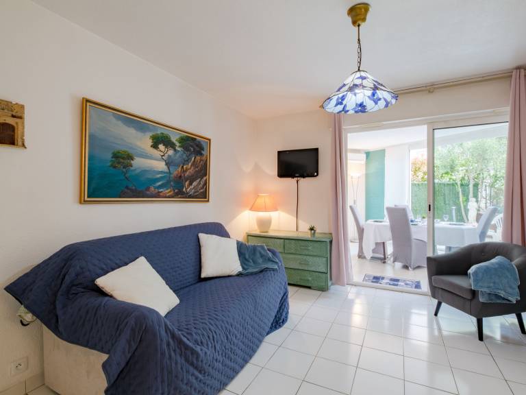 Holiday apartment with 1 room for 3 persons — photo 2