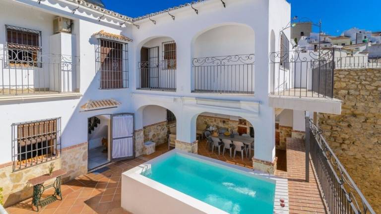 Casa Baena