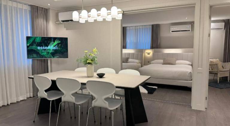 Holiday apartment for 12 persons in Seoul