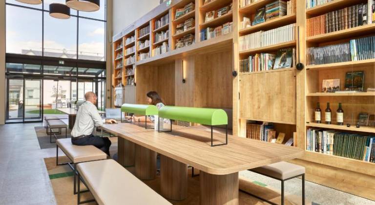 Ibis Styles La Roche-sur-Yon — photo 4