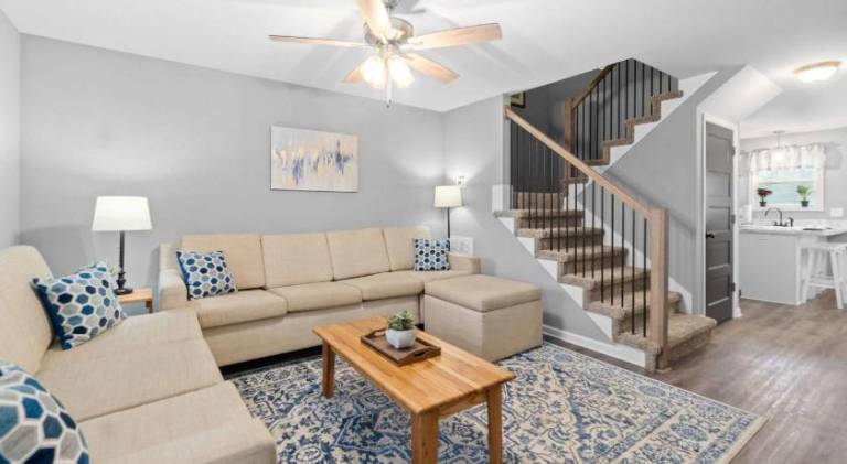 Spacious vacation home | Dogs allowed in Clarksville, TN