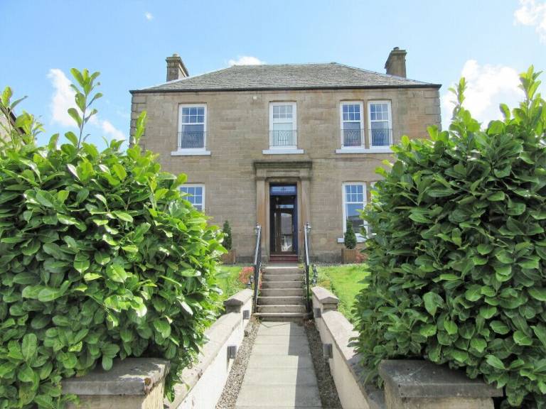 Bed and breakfast  Gleneagles Village