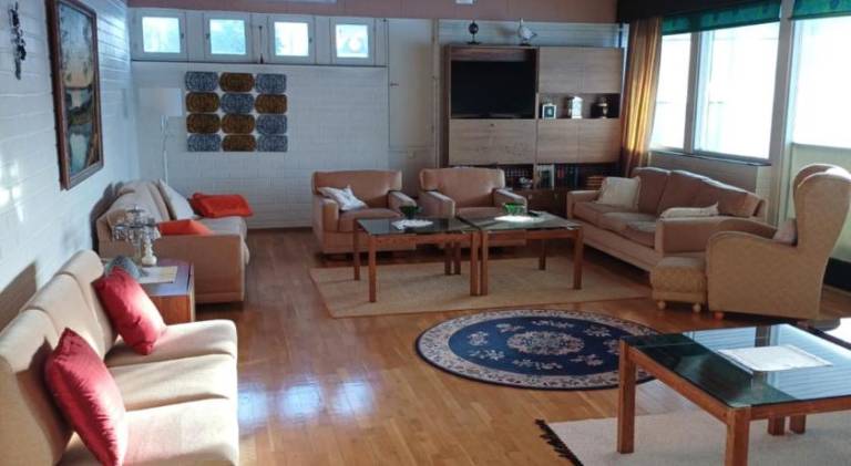 Serviced apartment with terrace, sauna & yard in Seinajoki