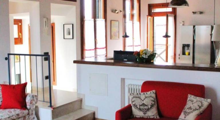 Charming rental apartment | Near Piazza San Marco | Dogs allowed — photo 3