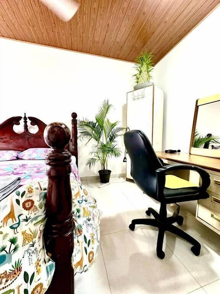 Accommodation  Polgasowita