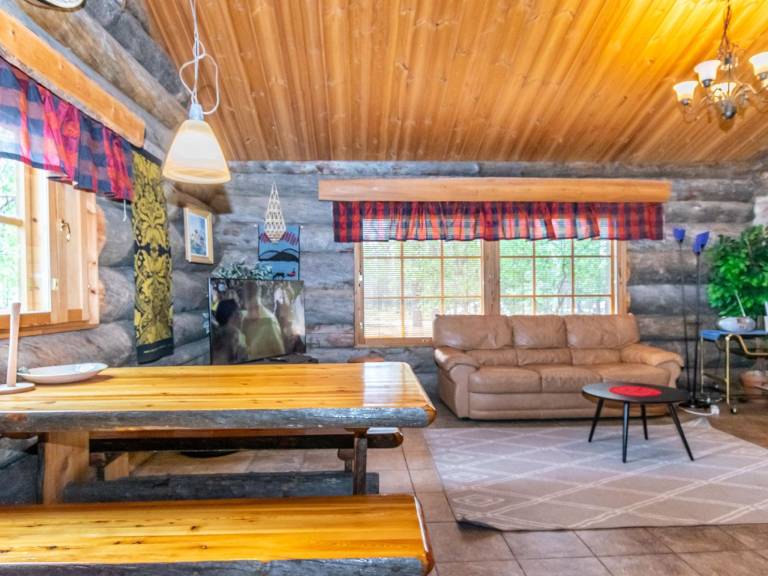 Vacation home with sauna — photo 4
