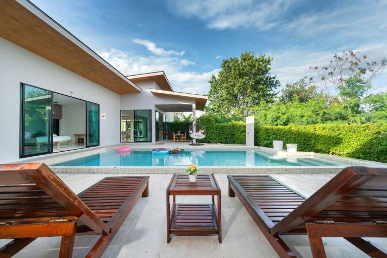 Resort  Ban Karon