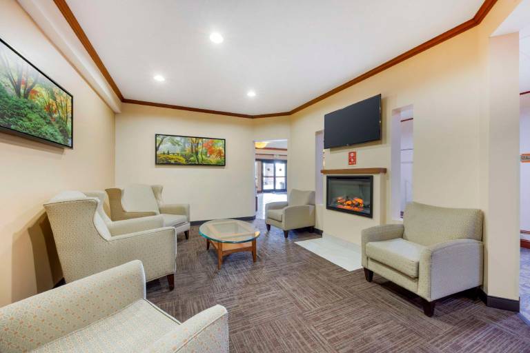 Best Western Plus Northwind Inn & Suites — photo 5