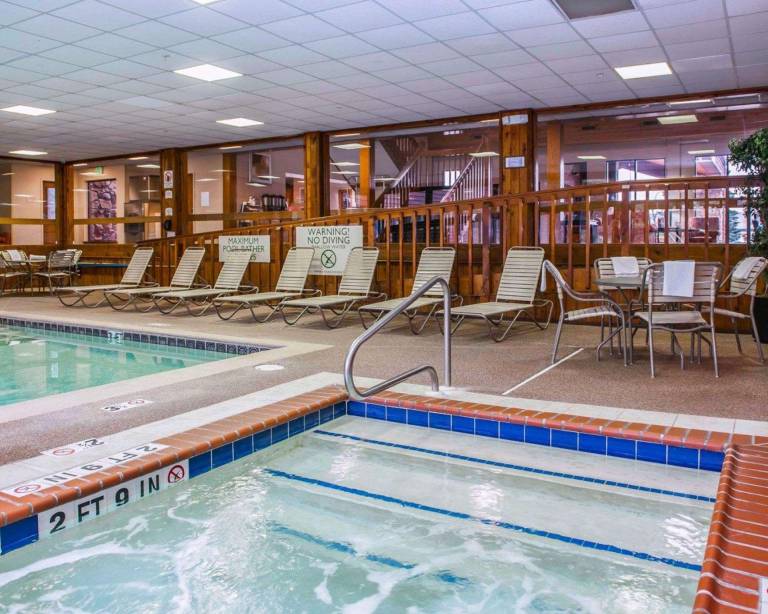 Quality Inn & Suites Goshen in Goshen, IN