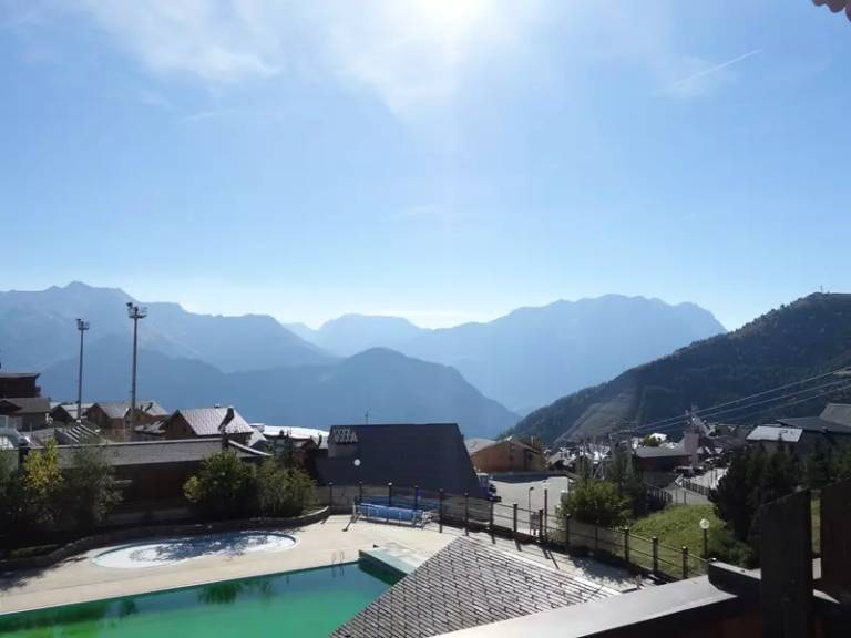 Enrumslägenhet  Huez