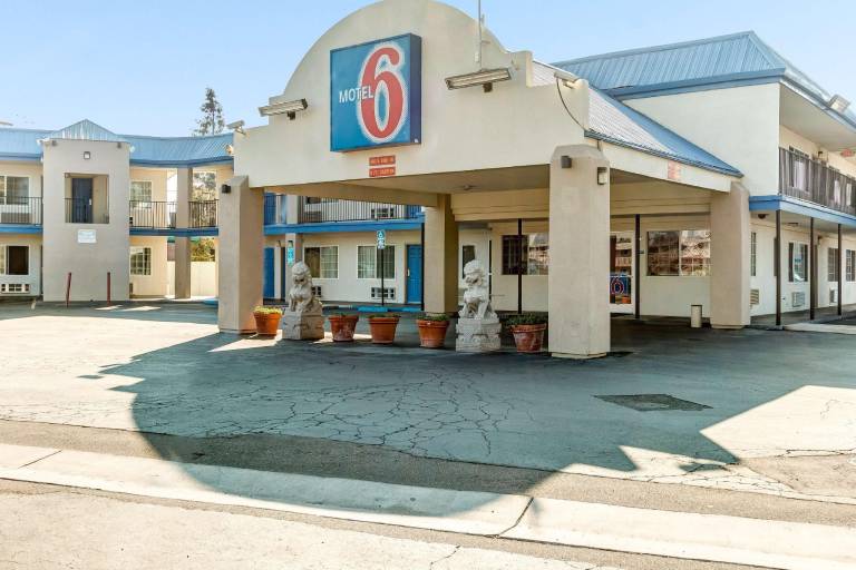 Motel 6 Visalia, CA in Visalia, CA