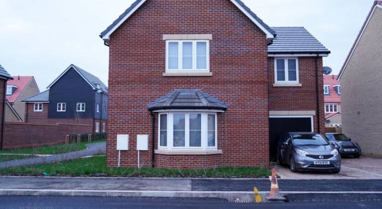 Apartment with 4 rooms for 8 persons in Peterborough
