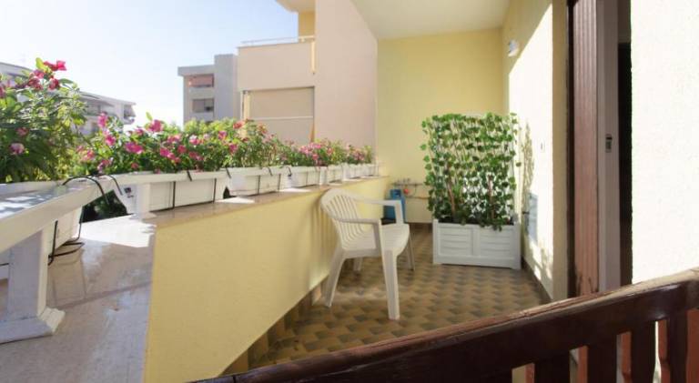 Holiday apartment with 2 rooms for 5 persons — photo 3
