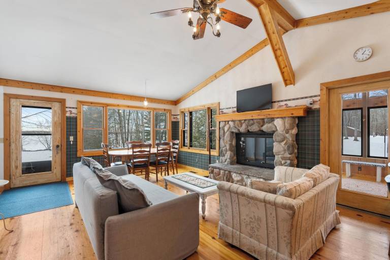 Cabin Carp Lake