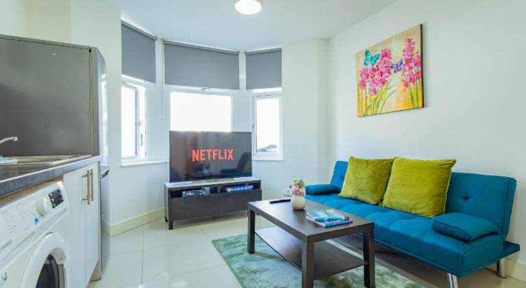 Rental apartment | Close to National Museum Cardiff — photo 2
