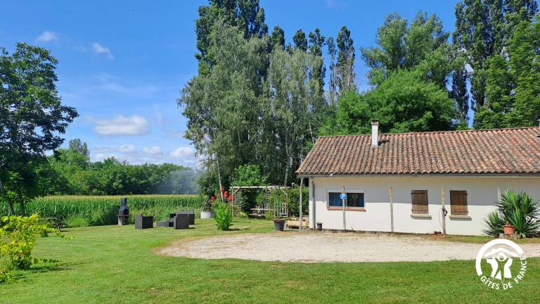 Gîte Puycelsi