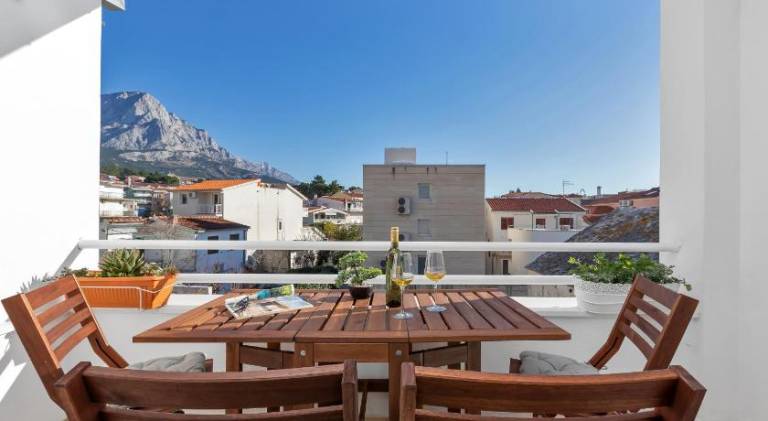 Rental apartment with 1 room for 5 persons — photo 4