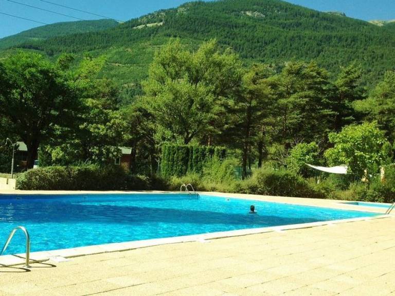 Mobile home with heated pool & terrace | Pets are welcome — photo 2