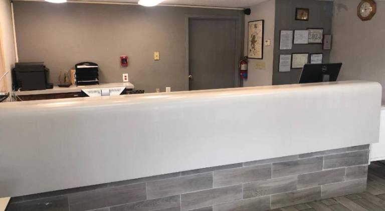 American Inn and Suites — photo 3