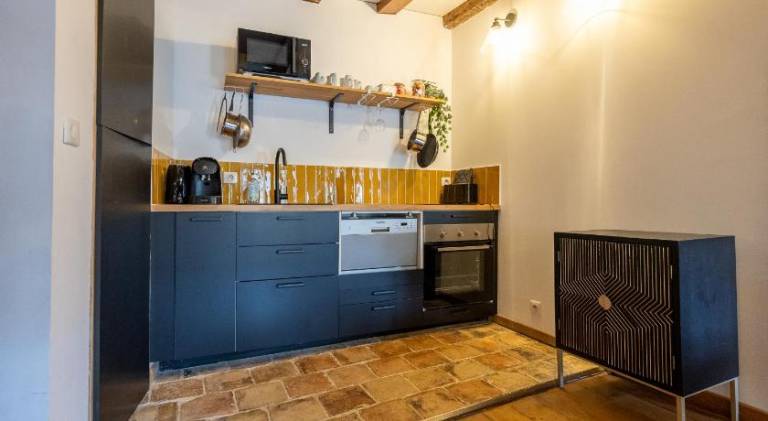 Rental apartment with heated pool & terrace | Near Popes' Palace — photo 5