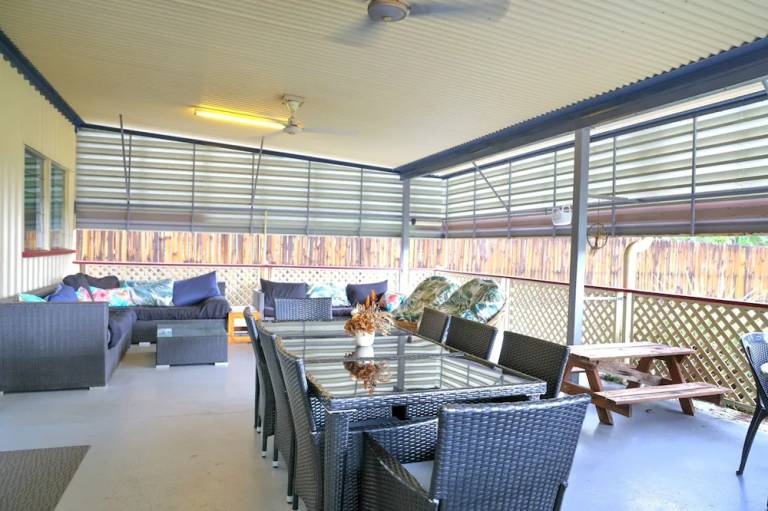 House Kurrimine Beach