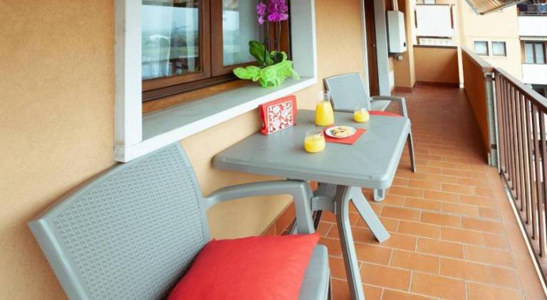 Apartment with 2 rooms for 5 persons — photo 2