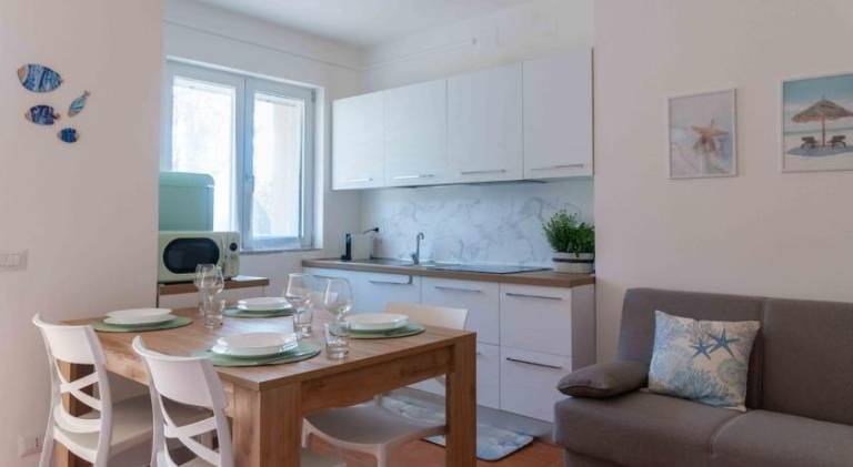 Apartment with 3 rooms for 5 persons — photo 3