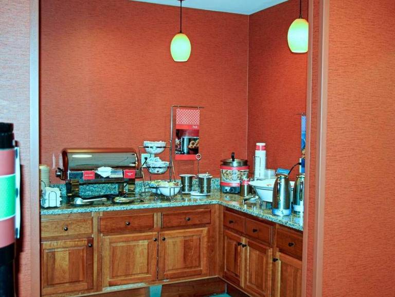 Hampton Inn Waterville in Waterville, ME