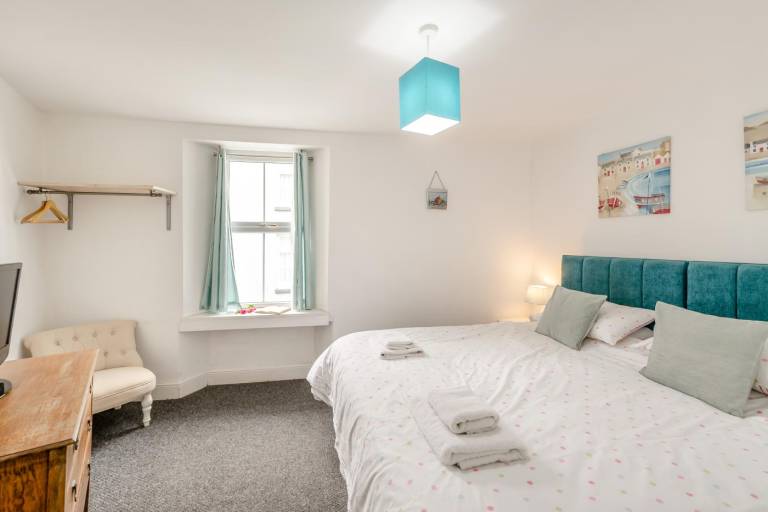 Fully equipped cottage | Water view | Pet-friendly — photo 2