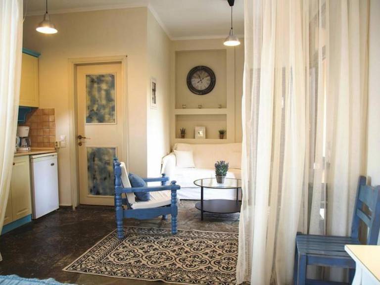 Dedicated room with pool & garden | Nature view | Pets allowed — photo 4