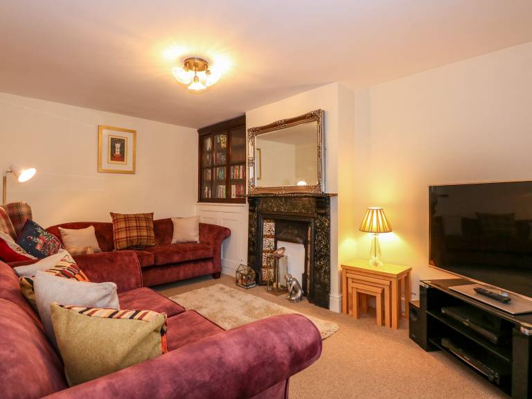 Children-friendly cottage with yard | Pets are welcome — photo 4