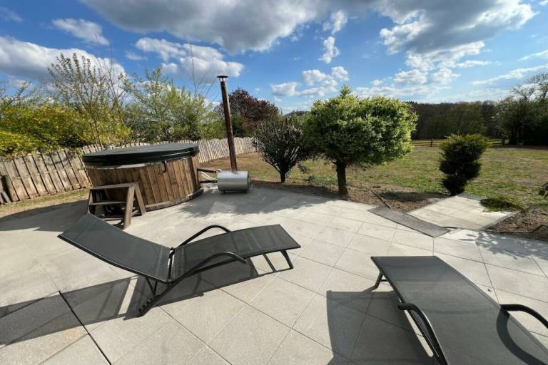 House with patio, barbecue & garden — photo 2