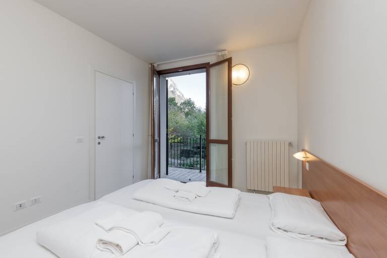 Lovely holiday apartment with garden | Mountain view | Close to the beach | Pet-friendly — photo 3