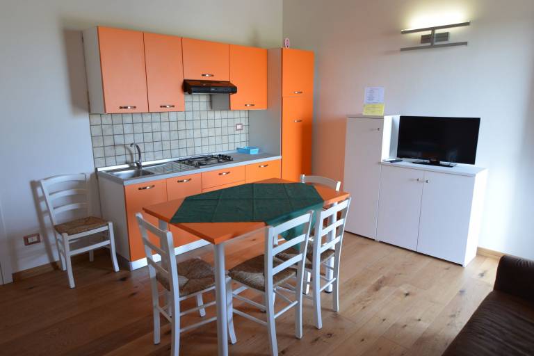 Holiday apartment with pool & garden | Pet-friendly — photo 2