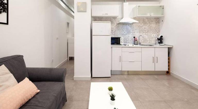 Loft next to calle Betis, best area of Seville-Sevillarooms — photo 5