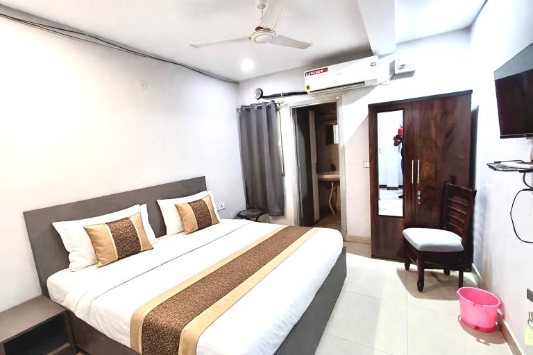 Hotel White Stone'Near Anand Vihar Railway Station — photo 4