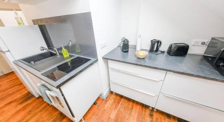 Apartment with 1 room for 4 persons — photo 4