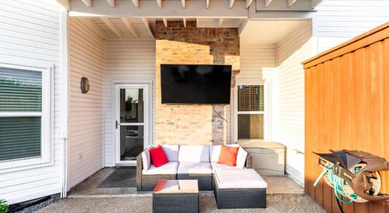 House with pool | Perfect for remote work — photo 4